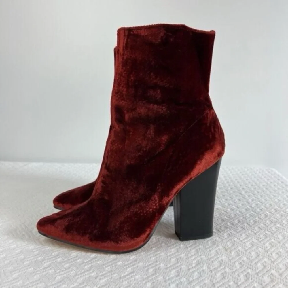 Zara Basic Womens EU 39 US 9 Red Orange Velvet Pump Heeled Booties Boots Cowboy - Picture 1 of 13